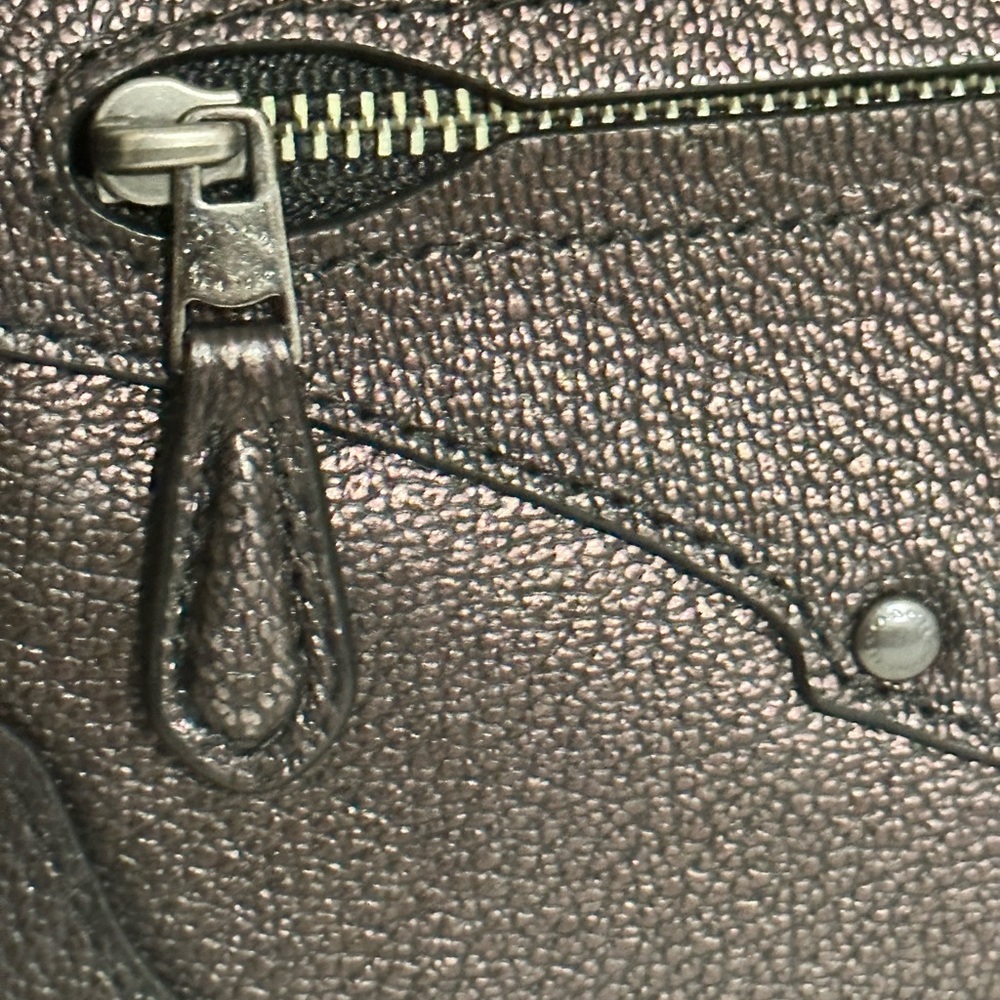 Stunning Coach Ryder Metallic purse and Accordian Zip Wallet - Picture 12 of 14